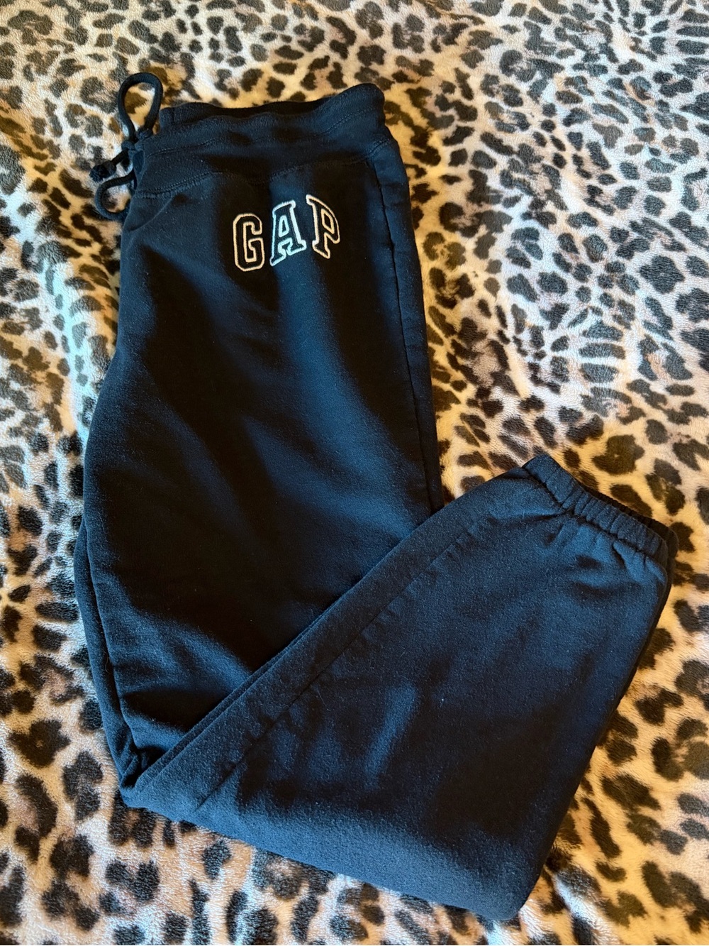 Gap black cuffed jogger sweatpants size extra small